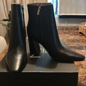 Marc Fisher LTD Women's Yanara Ankle Boots